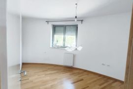 Istra, Pula, stan 122m2, 3SS+DB, TOP LOKACIJA, garaža #prodaja, Pula, Διαμέρισμα