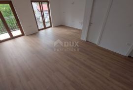 RIJEKA, HRELJIN - kuća 120 m2, sa dva stana, novogradnja, Bakar, Kuća