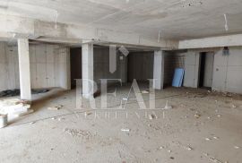 Žnjan Penthouse 90m2 2S+DB, Split, Appartment