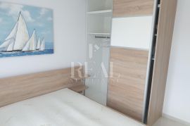 DRAMALJ-KOMPLETNO NAMJEŠTEN STAN, 2S+DB SA TERASOM, SPREMIŠTEM I PARKIRNIM MJESTOM, Crikvenica, Appartment