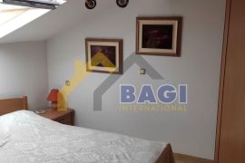 ROVINJ-Dvoetežni stan 76m2+Garaža sa 2 parkirna mjesta, Rovinj, Appartement