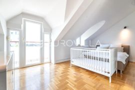 Zagreb Rudeš prekrasan četverosoban stan 105 m2, Zagreb, Appartment