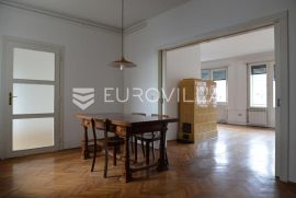 Zagreb, Kvatrić, trosoban stan NKP 124m2, Zagreb, Apartamento