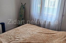 Zemun, Centar, ul.Skadarska, 3.0, 77.62m2, prizemlje, Zemun, Appartamento