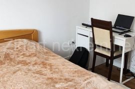 Zemun, Centar, ul.Skadarska, 3.0, 77.62m2, prizemlje, Zemun, Appartamento