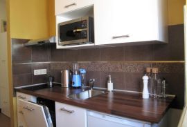 Studio apartman +poslovni prostor u centru, Poreč, Istra, Poreč, Appartement