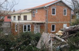 CRIKVENICA, JADRANOVO - kuća roh bau 98 m2, blizu mora, Crikvenica, Kuća