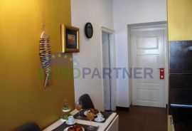 Istra, Poreč, Studio apartman sa poslovnim prostorom u centru grada Poreča, Poreč, Flat