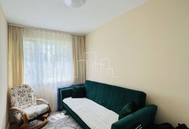 Trosoban renoviran stan Koševsko Brdo prodaja, Sarajevo Centar, Appartment