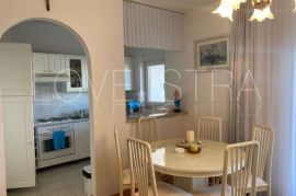 STAN 72m2 SA VRTOM, Poreč, Apartamento