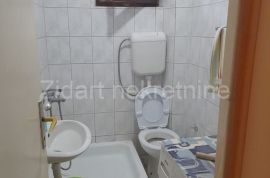 Odlična kuća, Meljak, 102m2 + 11ari, Barajevo, Haus