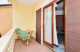 Apartmanska kuća nedaleko mora, Umag, Istra, Umag, Casa