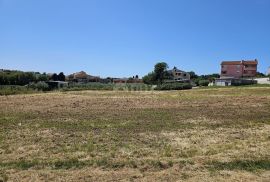 ISTRA, POMER - Građevinsko zemljište s pogledom na more, Medulin, Land