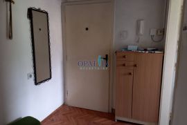 Lovran, 1.kat, neposredna blizina centra, Lovran, Appartment