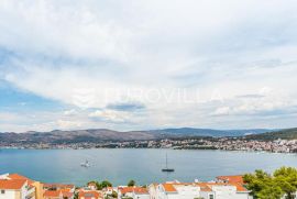 Trogir, Čiovo građevinsko zemljište, s pogledom na more, Trogir, Terreno