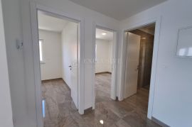 CRIKVENICA - VRHUNSKA NOVOGRADNJA S PANORAMSKIM POGLEDOM NA MORE, Crikvenica, Appartement