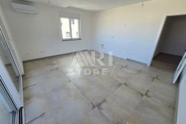 Banjole, Volme - AP 7, 109 m2, 2 sobe, terasa 32 m2, pogled more, Medulin, Διαμέρισμα