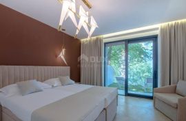 DALMACIJA, SPLIT - Luxury rooms u centru grada, Split, Immobili commerciali