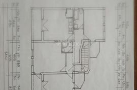 KRK, MALINSKA - Apartmanska kuća u roh bau fazi, 5 zasebnih jedinica!, Malinska-Dubašnica, Kuća