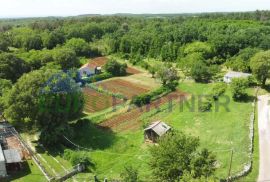 Poreč okolica, građevinsko zemljište 1700 m2, Poreč, Land