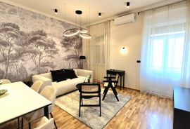 OPATIJA, CENTAR - LUKSUZNO NOVO UREĐENI STAN S DVA BALKONA, Opatija, Appartement