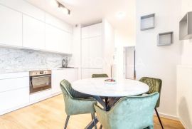 Zagreb, Jordanovac, novouređen trosoban stan NKP 70 m2, parking, NOVOGRADNJA, Zagreb, Appartement