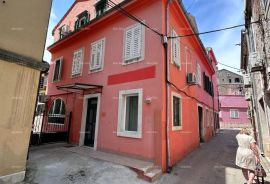 Poslovni prostor Izuzetna prilika, poslovni prostor. Rovinj., Rovinj, Propiedad comercial