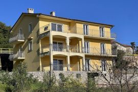 OPATIJA, poslovno - stambena kuća od 573 m2 s pogledom na more, Opatija, Kuća