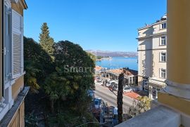 OPATIJA, luksuzan stan od 142,80 m2, 2S+DB, uz more, Opatija, Stan