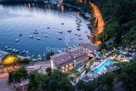 OPATIJA, vrhunski stan 1S+DB, s vrtom u luksuznom resortu 1. red do mora! (AP7), Opatija, Διαμέρισμα