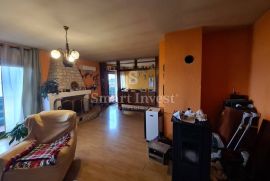 OPATIJA, stan od 187 m2 na mirnoj lokaciji s lijepim pogledom na more!, Opatija, Apartamento