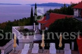 OPATIJA, luksuzna vila cca 1000 m2 s apartmanima i bazenom!, Opatija, Haus