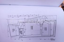 Istra,Rovinj,CENTAR- 2 apartmana i studio app s terasom i vrtom! 82 m2, Rovinj, Apartamento