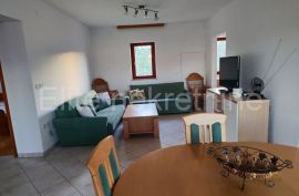 Dobrinj, Šilo - prodaja stana, 70m2, 150m od mora !, Dobrinj, Apartamento