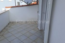 Crikvenica - prodaja stana sa pogledom na more od 101m2!, Crikvenica, Wohnung