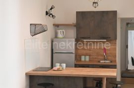 Rijeka, centar - najam prekrasnog stana, 51 m2, Rijeka, Flat