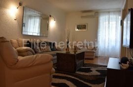 Rijeka, centar - najam 2S+DB stana, 74m2, Rijeka, Apartamento