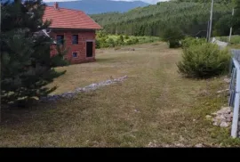 Attraktiver Verkaufsanzeige auf Deutsch für eine Ferienwohnung in Kroatien, Otočac, Ev