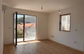 قائمة بيانات_حقول+افتراضي+عنوان, Budva, شقة