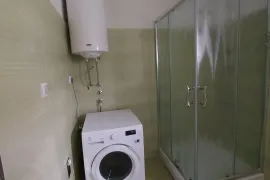 Izdaje se kuća u naselju Brzi Brod, Niš Mediana, Niš-Mediana, Commercial property