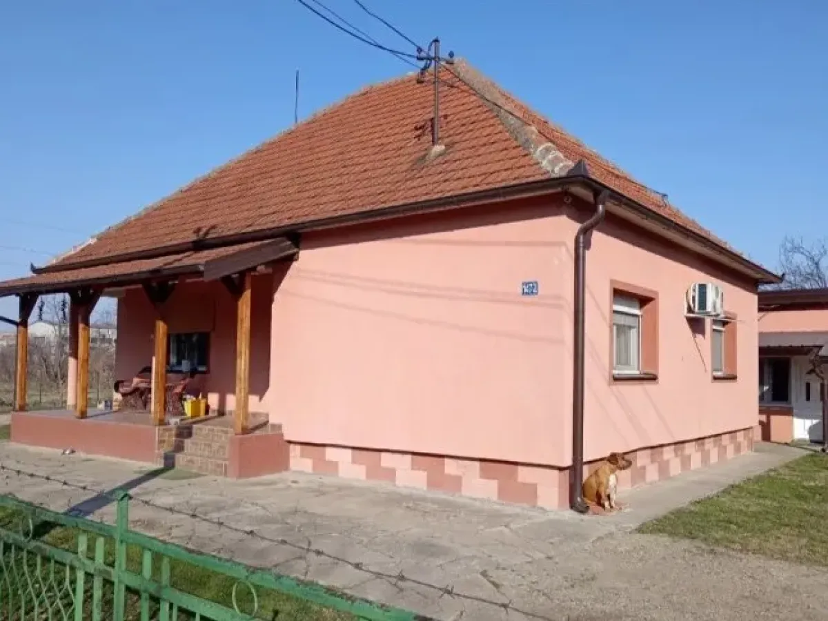 Dve kuce na prodaju Baric-Obrenovac, Obrenovac, Kuća
