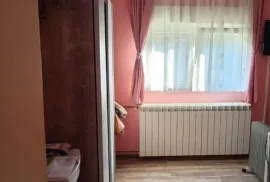 Dve kuce na prodaju Baric-Obrenovac, Obrenovac, House