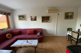 Prodaje se namještena samostojeća kuća u Loboriki, općina Marčana, Marčana, Maison