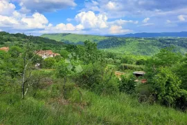 Zemljište u prirodi sa predivnim pogledom, Buzet, Terra