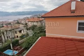 TRSAT 120m2, Rijeka, Appartamento