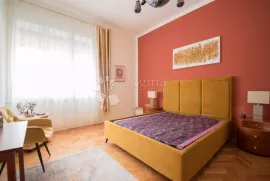 Stan u centru grada, Pula, Apartamento