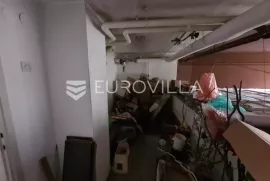 Zagreb, Knežija, dvoetažni ulični poslovni prostor / lokal 65 m2, Zagreb, Propiedad comercial