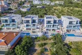 Makarska, novoizgrađena  vila s bazenom - V4, Makarska, Casa