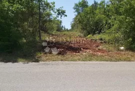 Zemljište na istočnoj obali Istre, Marčana, Land