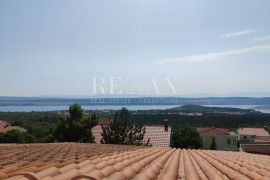 CRIKVENICA, JADRANOVO - Kuća sa velikom okućnicom od 2.010 m2, Crikvenica, Famiglia